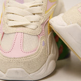 REEBOK KIDS Size 27.5 ROk8