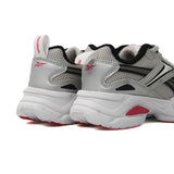 REEBOK KIDS Size 27 ROk1