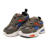 REEBOK KIDS Size 29 ROk5