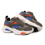 REEBOK KIDS Size 30.5 ROk6