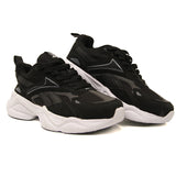 REEBOK KIDS Size 34 ROk4