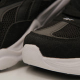REEBOK KIDS Size 34 ROk5
