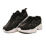 REEBOK KIDS Size 34 ROk5