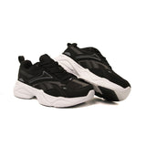 REEBOK KIDS Size 34 ROk7