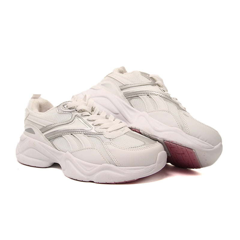 REEBOK KIDS Size 38 ROk6