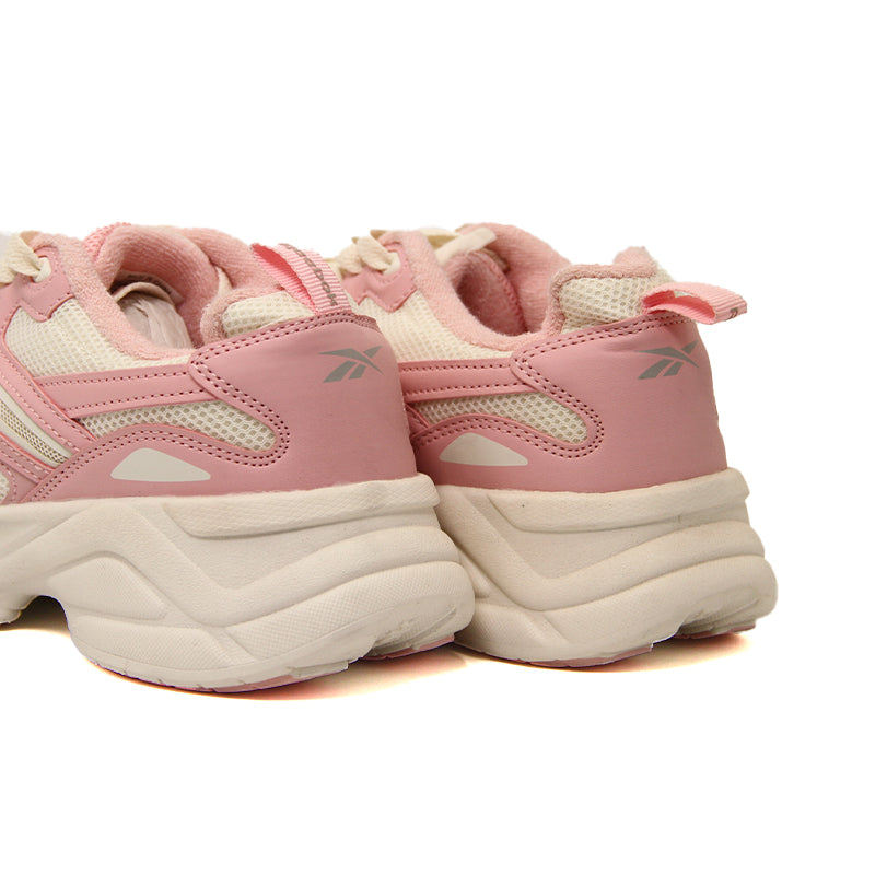REEBOK KIDS Size 38 ROk8