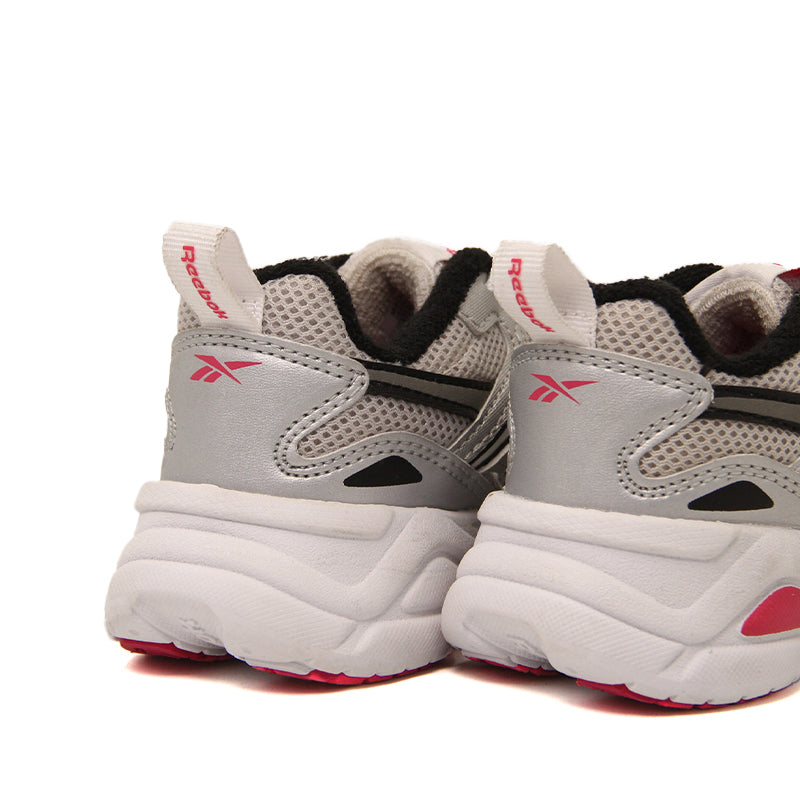 REEBOK KID'S SHOES SIZE 25 ROK1