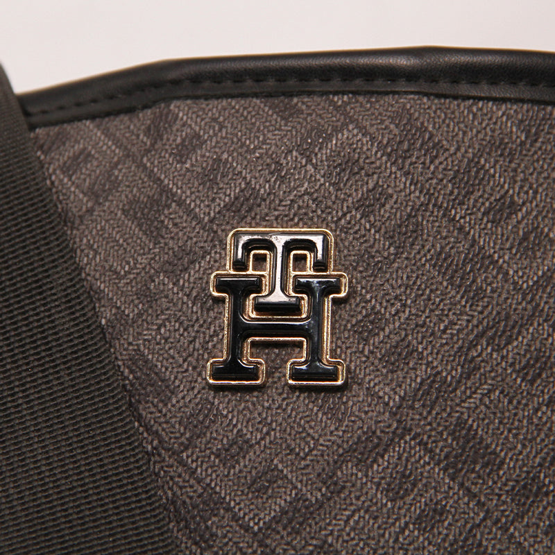 TOMMY HILFIGER BAGS ROB430