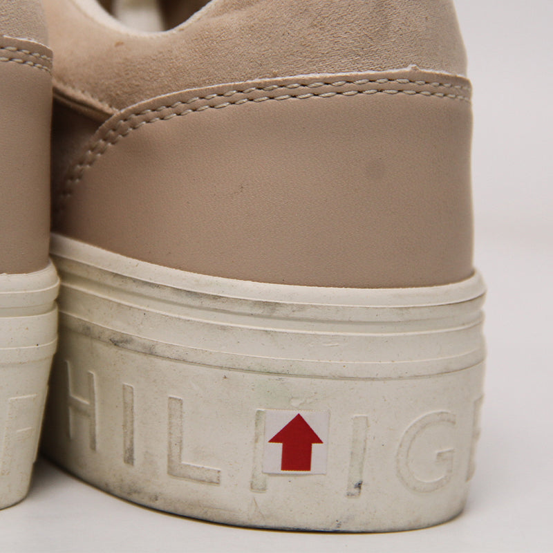 TOMMY HILFIGER WOMEN SHOES Size 35.5 ROW132