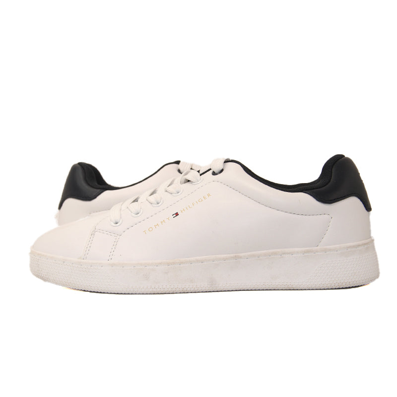 TOMMY HILFIGER WOMEN SHOES Size 37.5 ROW573