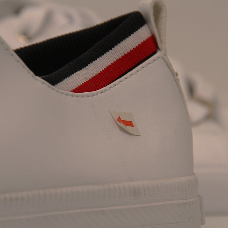 TOMMY HILFIGER WOMEN SHOES Size 37.5 ROW577