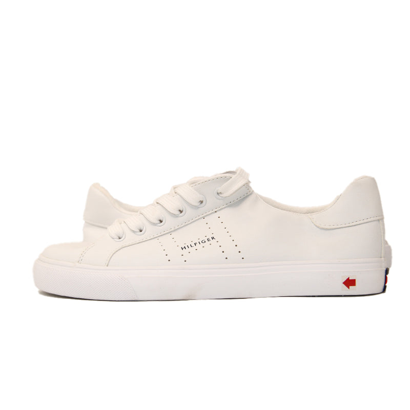 TOMMY HILFIGER WOMEN SHOES Size 37.5 ROW578