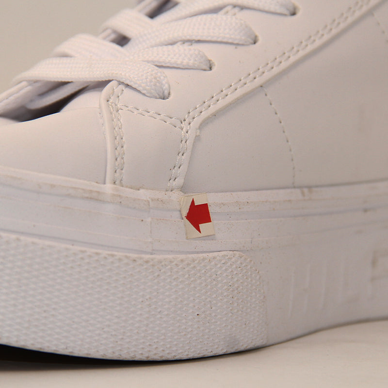 TOMMY HILFIGER WOMEN SHOES Size 37.5 ROW590