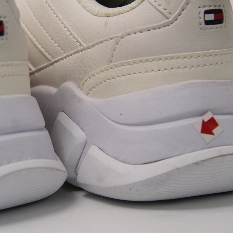 TOMMY HILFIGER WOMEN SHOES Size 37 ROW567