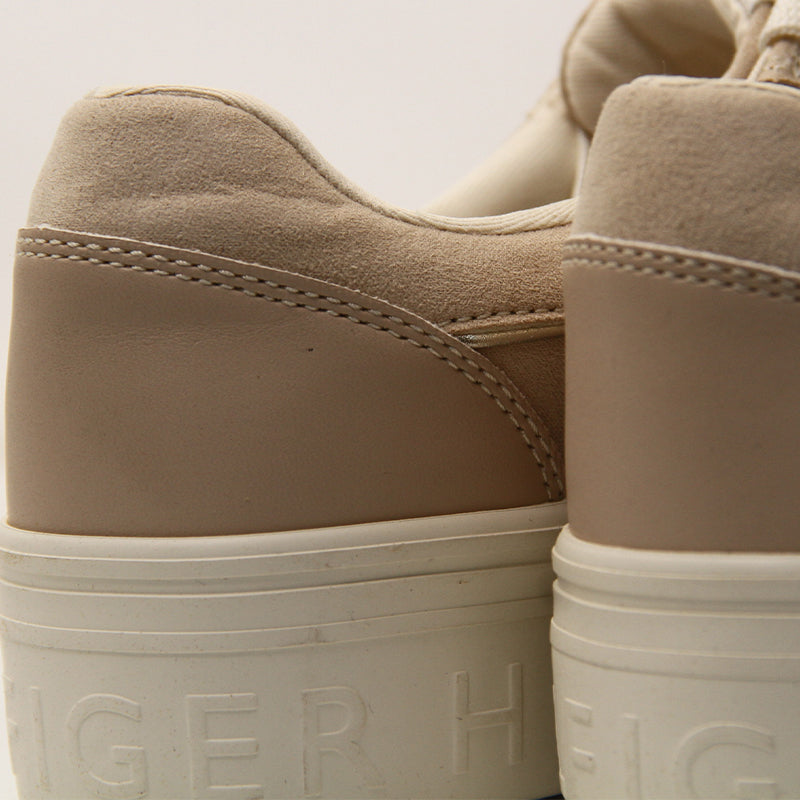 TOMMY HILFIGER WOMEN SHOES Size 37 ROW634