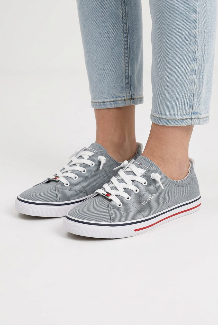 TOMMY HILFIGER WOMEN SHOES Size 38.5 ROW694