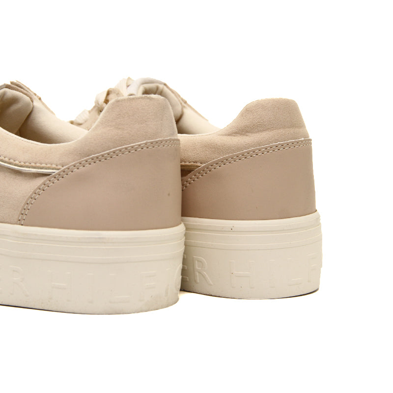TOMMY HILFIGER WOMEN SHOES Size 38.5 ROW696