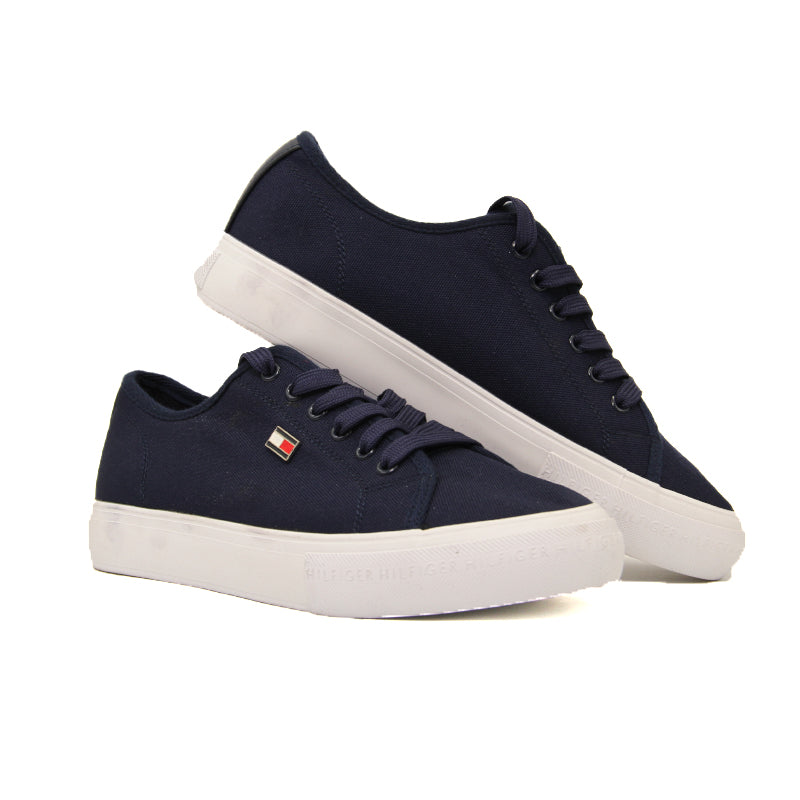 TOMMY HILFIGER WOMEN SHOES Size 38.5 ROW700