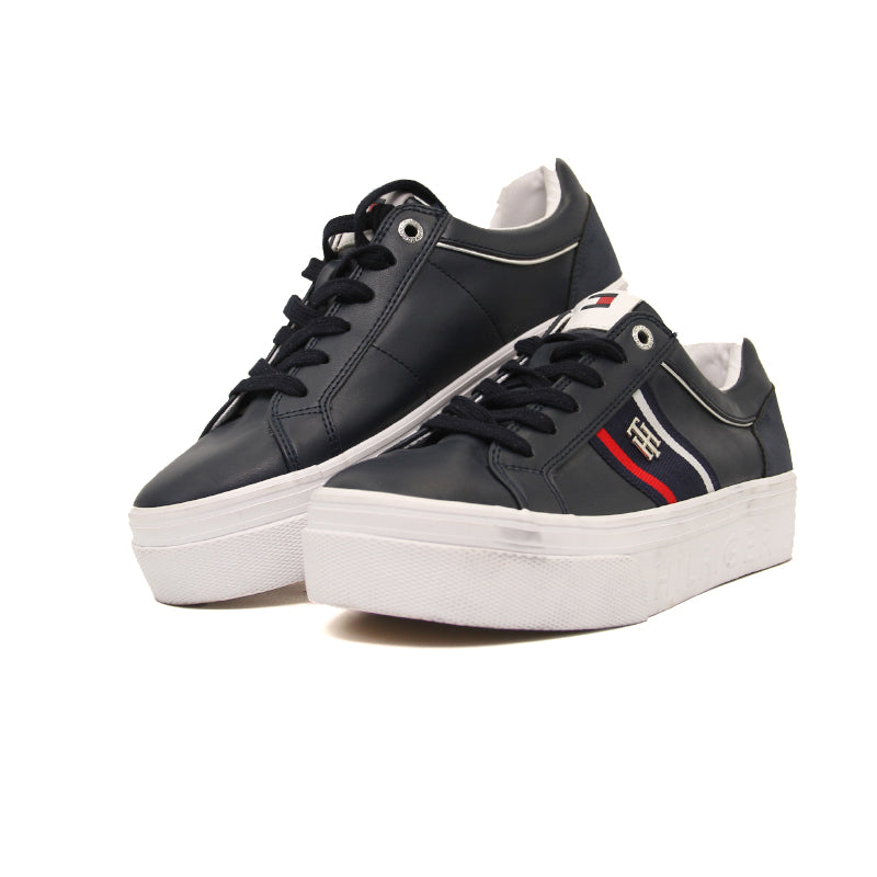 TOMMY HILFIGER WOMEN SHOES Size 38.5 ROW718