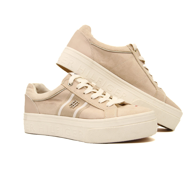 TOMMY HILFIGER WOMEN SHOES Size 38.5 ROW728