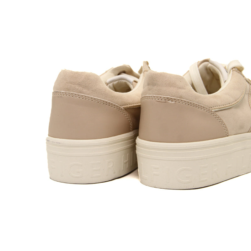 TOMMY HILFIGER WOMEN SHOES Size 38.5 ROW758