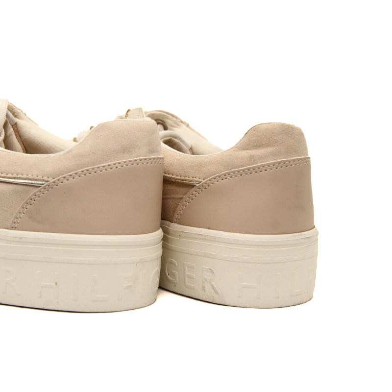 TOMMY HILFIGER WOMEN SHOES Size 38.5 ROW766