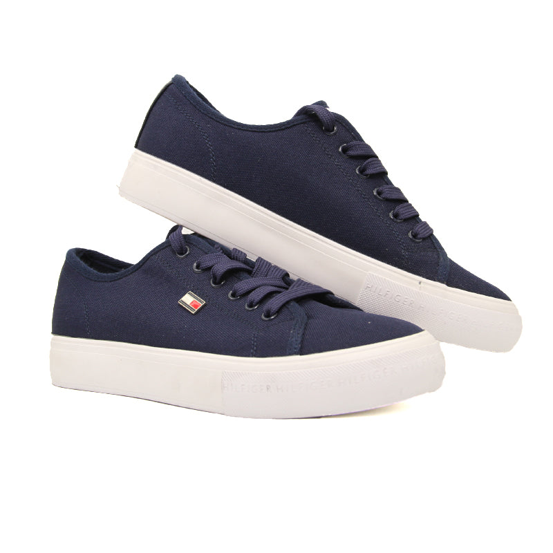 TOMMY HILFIGER WOMEN SHOES Size 38.5 ROW788
