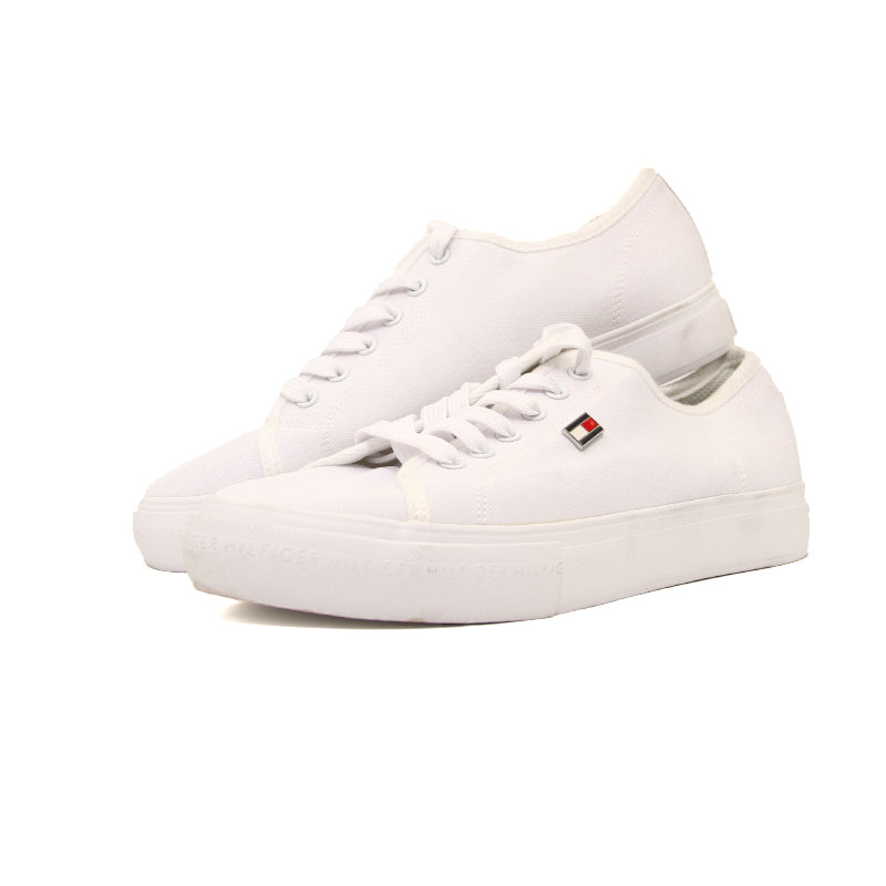 TOMMY HILFIGER WOMEN SHOES Size 38.5 ROW790