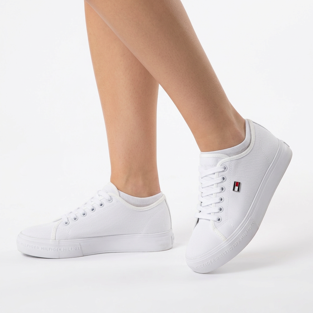 TOMMY HILFIGER WOMEN SHOES Size 38.5 ROW803