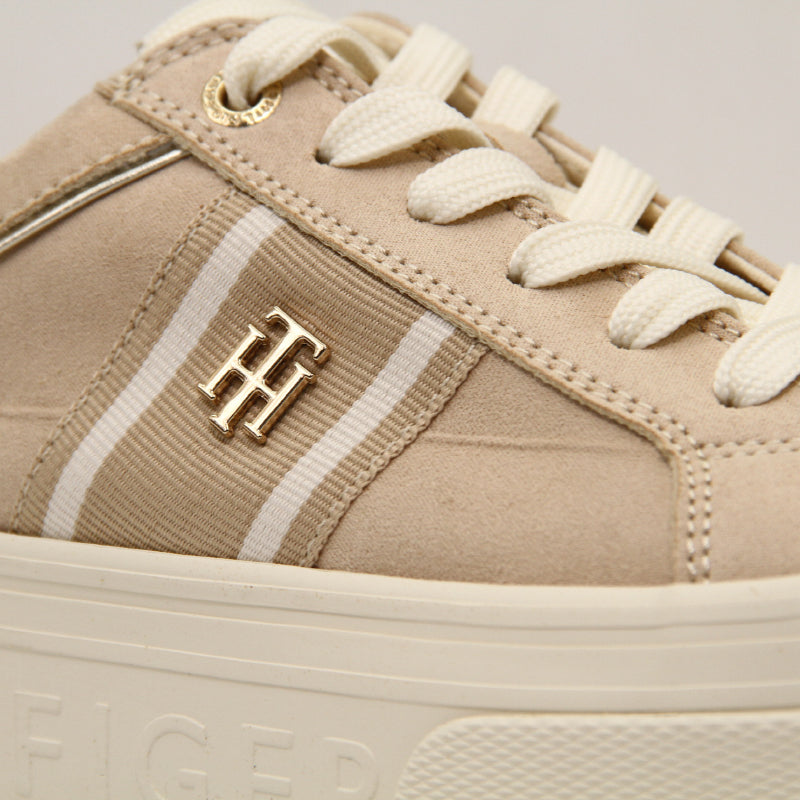 TOMMY HILFIGER WOMEN SHOES Size 38.5 ROW834
