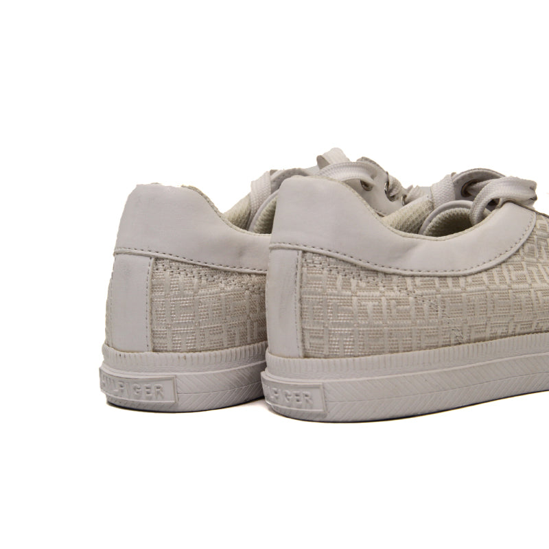 TOMMY HILFIGER WOMEN SHOES Size 38 ROW1005