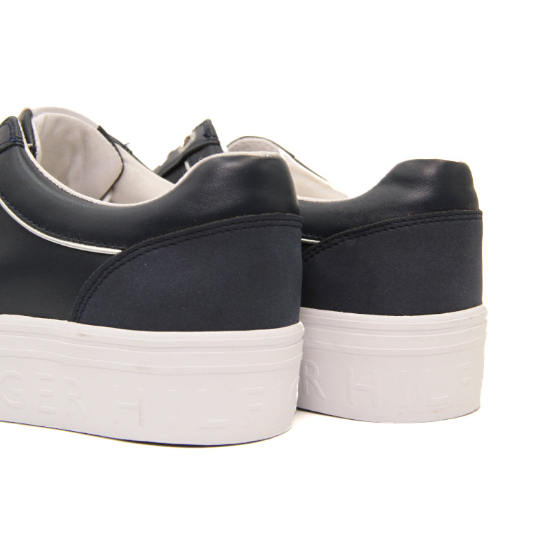 TOMMY HILFIGER WOMEN SHOES Size 38 ROW912