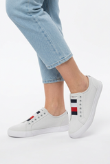 TOMMY HILFIGER WOMEN SHOES Size 38 ROW929