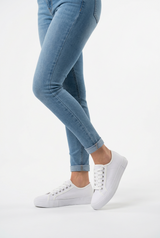 TOMMY HILFIGER WOMEN SHOES Size 38 ROW958