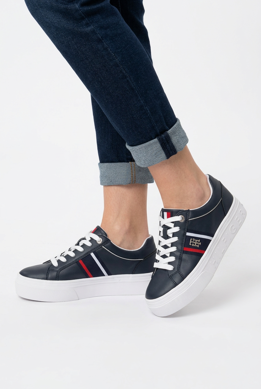 TOMMY HILFIGER WOMEN SHOES Size 38 ROW944