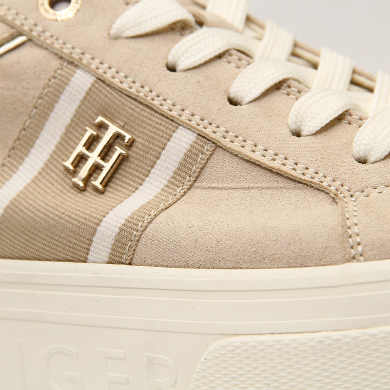 TOMMY HILFIGER WOMEN SHOES Size 39.5 ROW89