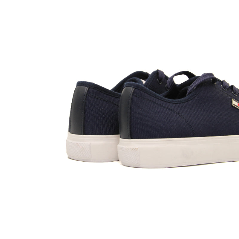 TOMMY HILFIGER  WOMEN SHOES Size 40 ROW516
