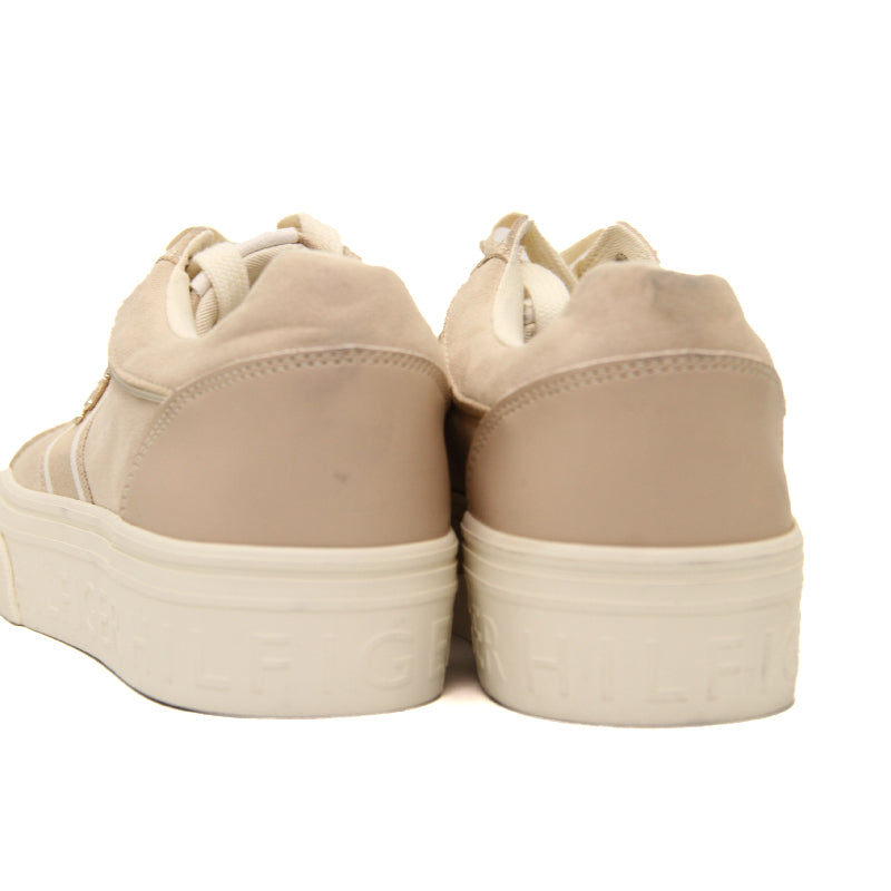 TOMMY HILFIGER WOMEN SHOES Size 40 ROW538