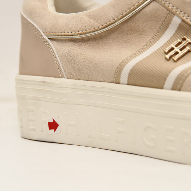 TOMMY HILFIGER WOMEN SHOES Size 40 ROW538