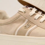 TOMMY HILFIGER WOMEN SHOES Size 40 ROW540