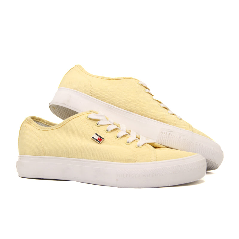 TOMMY HILFIGER  WOMEN SHOES Size 40 ROW590