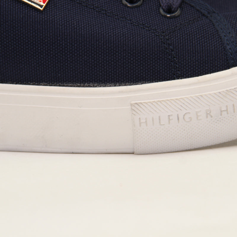 TOMMY HILFIGER  WOMEN SHOES Size 40 ROW624