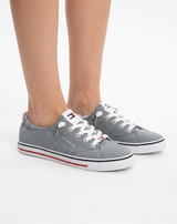 TOMMY HILFIGER WOMEN Size 39 ROW640