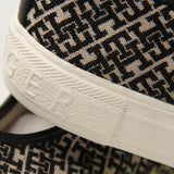 TOMMY HILFIGER WOMEN Size 39 ROW665