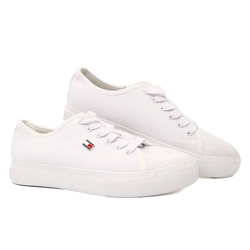 TOMMY HILFIGER WOMEN Size 39 ROW680
