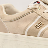 TOMMY HILFIGER WOMEN Size 39 ROW697