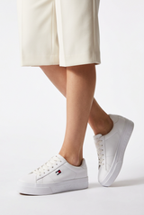 TOMMY HILFIGER WOMEN Size 39 ROW748
