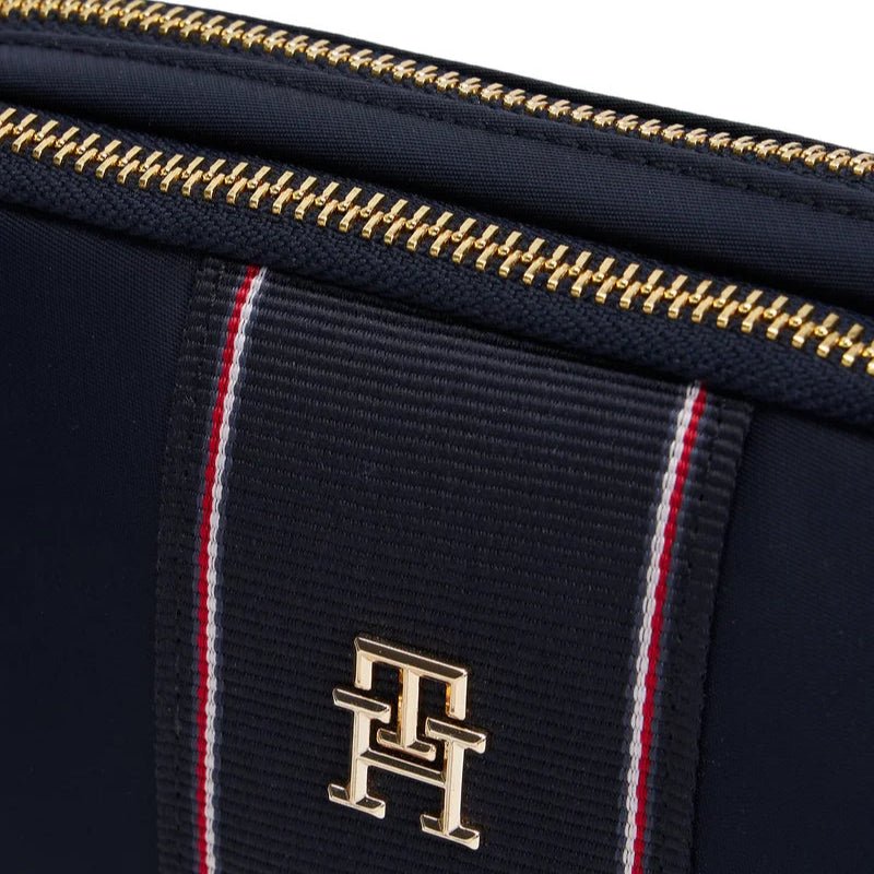 TOMMY HILFIGER BAGS ROB633
