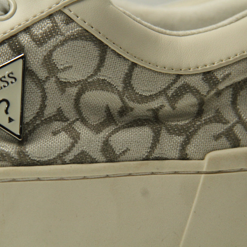 GUESS WOMEN SHOES Size 37.5 ROW535