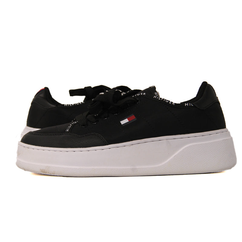 TOMMY HILFIGER  WOMEN SHOES Size 36.5 ROW443